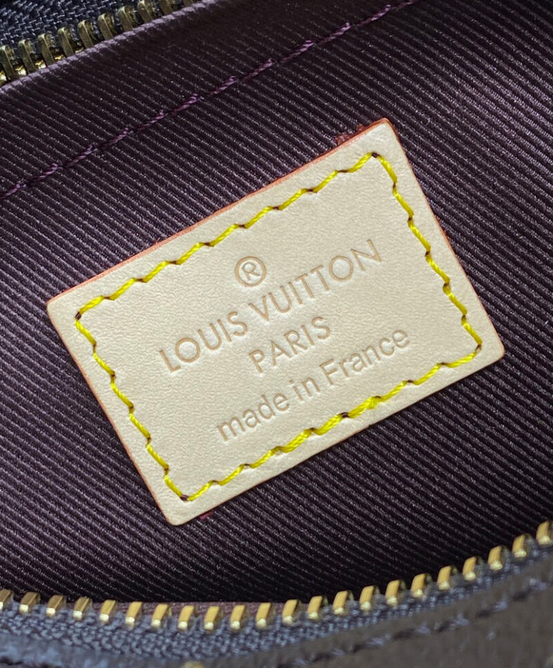 Louis Vuitton Croissant MM M46828 Brown